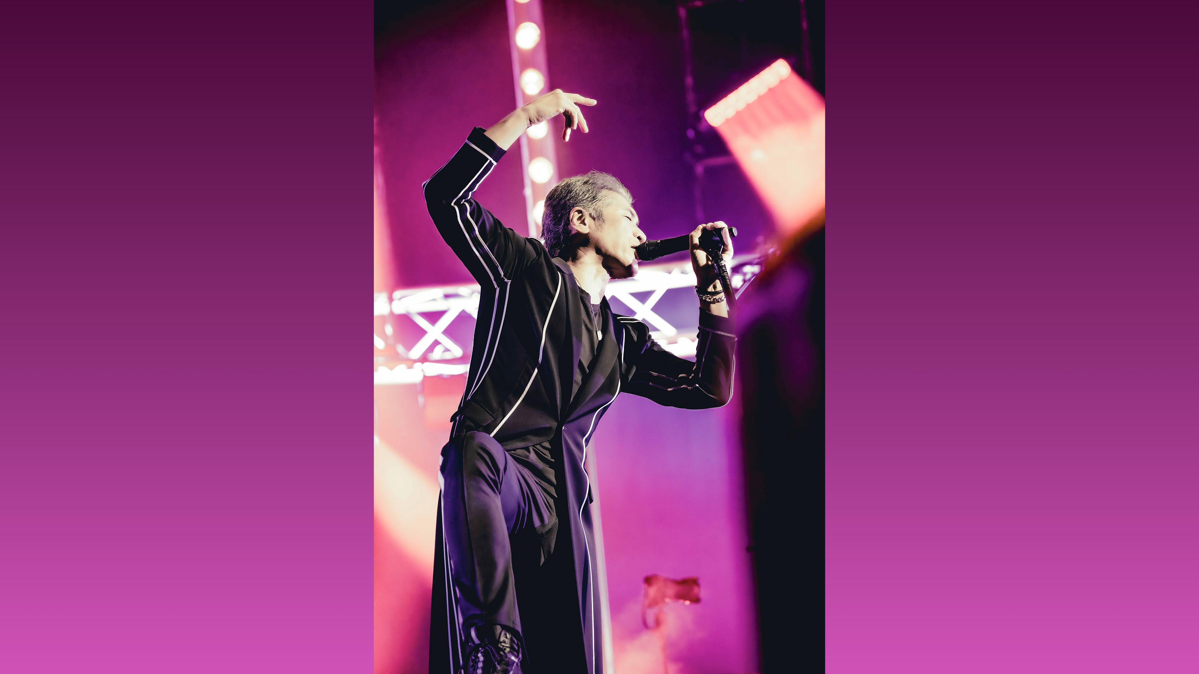 吉川晃司 LIVE 2022-2023 “OVER THE 9” at 日本武道館 | WOWOWオン