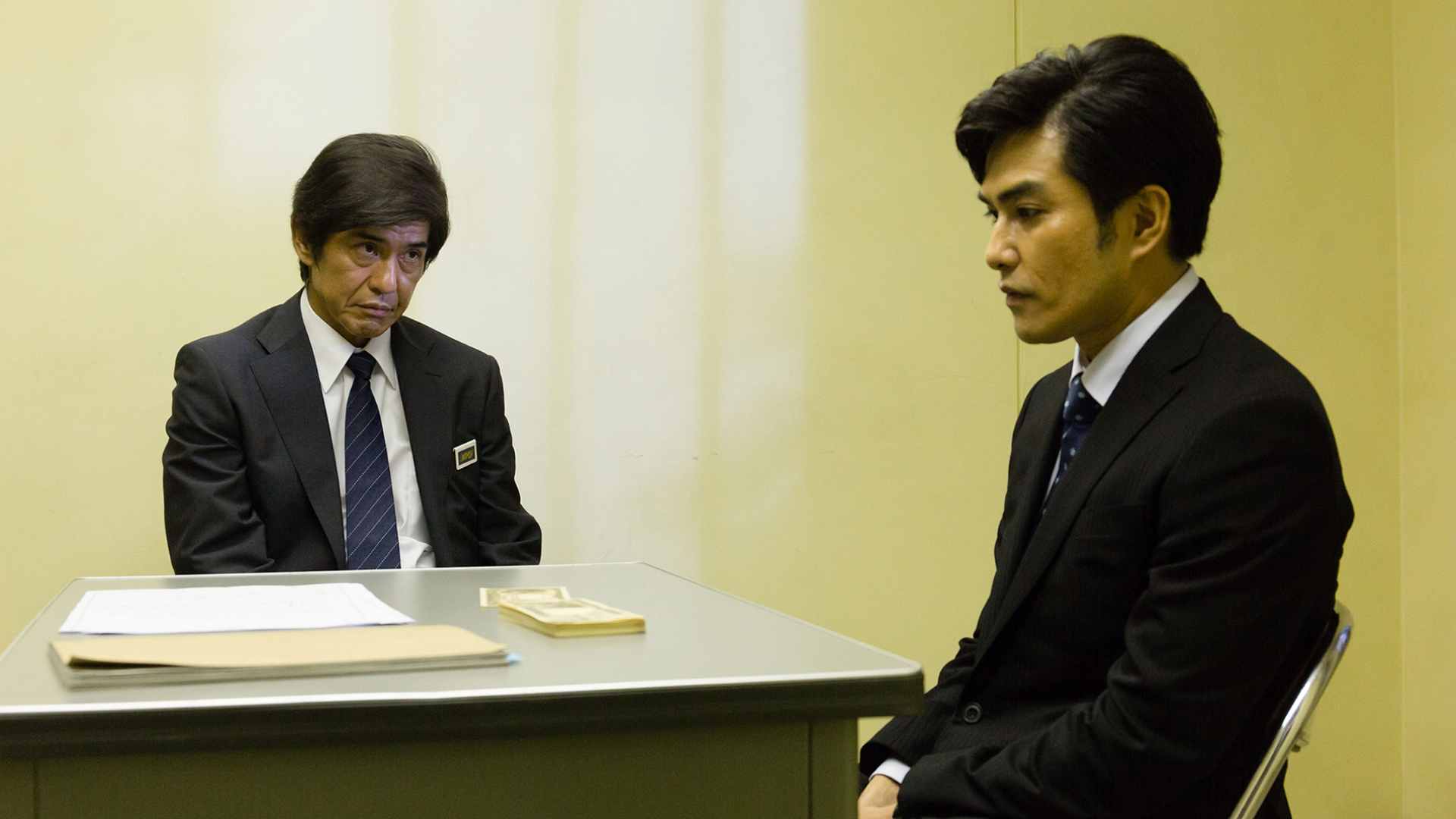 石つぶて ～外務省機密費を暴いた捜査二課の男たち～ 第五話 | WOWOW