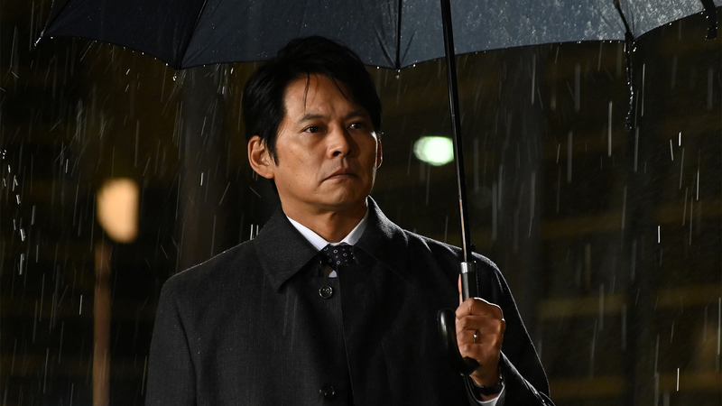 頭取 野崎修平 第三話 | WOWOWオンデマンドで見る