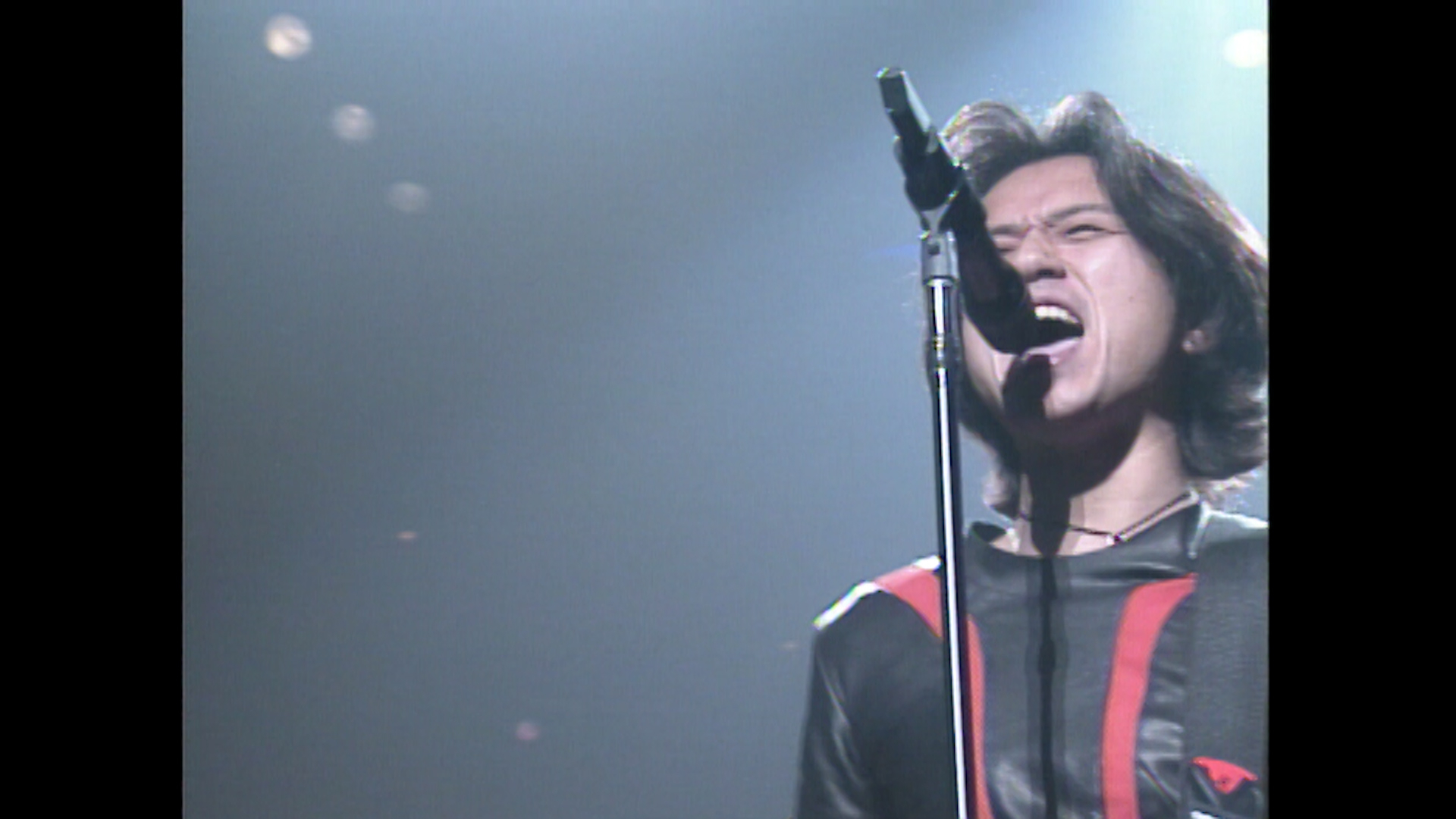 FUMIYA FUJII CONCERT TOUR #1 PURE WHITE“VERSION UP” | WOWOW